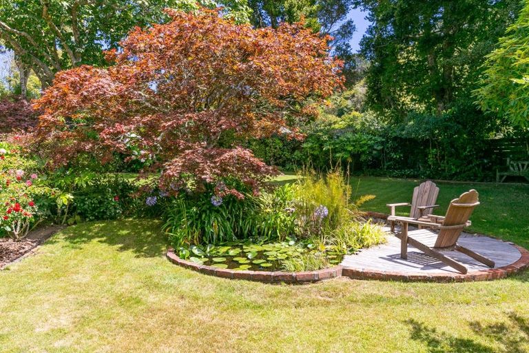 Photo of property in 22 Woodmancote Road, Khandallah, Wellington, 6035