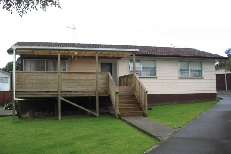 Photo of property in 5 Cromdale Avenue, Highland Park, Auckland, 2010
