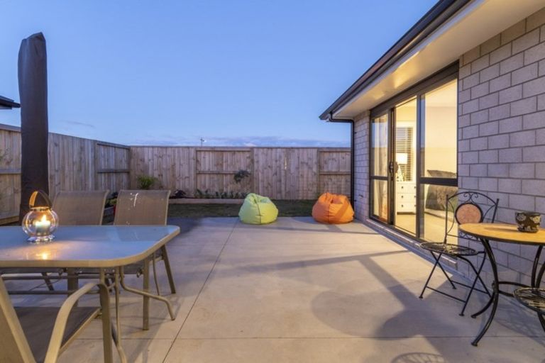 Photo of property in 14 Kuru Place, Papamoa, 3118