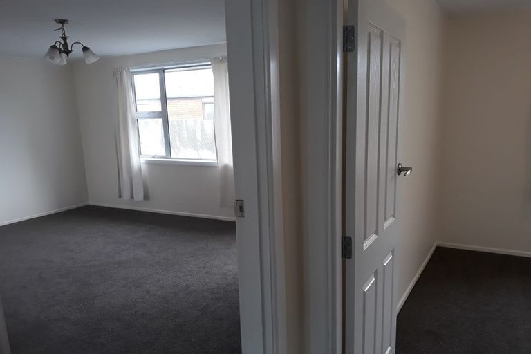 Photo of property in 1/6 Dilworth Street, Riccarton, Christchurch, 8011