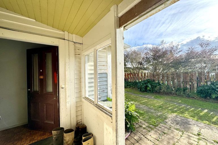 Photo of property in 25 Walter Street, Takapau, 4203