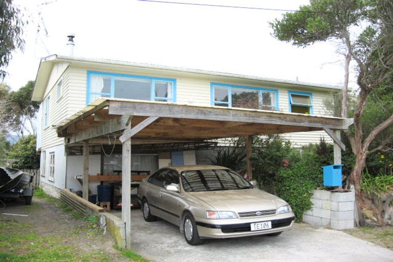 Photo of property in 19 Ruru Road, Otaihanga, Paraparaumu, 5036