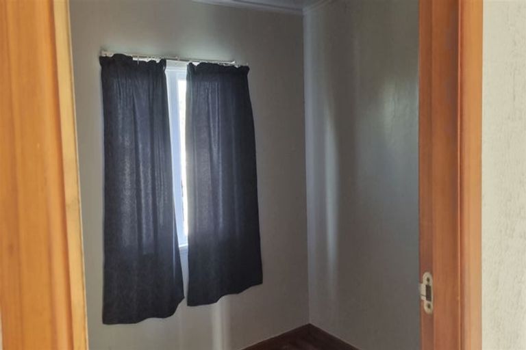 Photo of property in 12 Rimu Road, Manurewa, Auckland, 2102