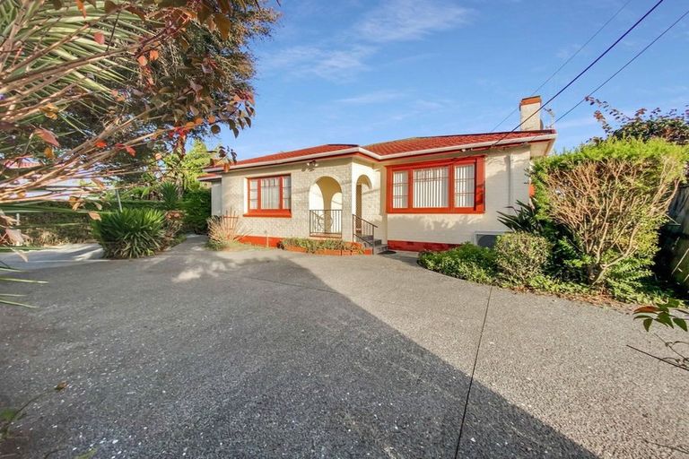 Photo of property in 1/19 Elizabeth Street, Kensington, Whangarei, 0112
