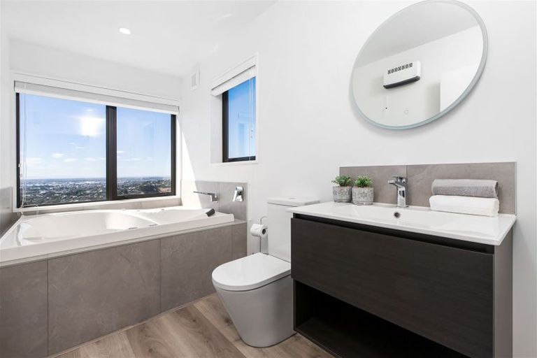 Photo of property in 34 Hawkshead Way, Westmorland, Christchurch, 8025