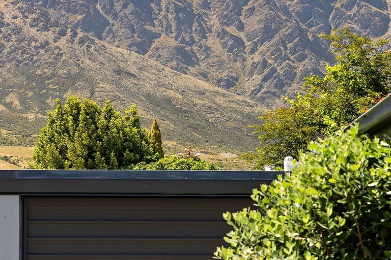 Photo of property in 35b Kawarau Place, Frankton, Queenstown, 9300