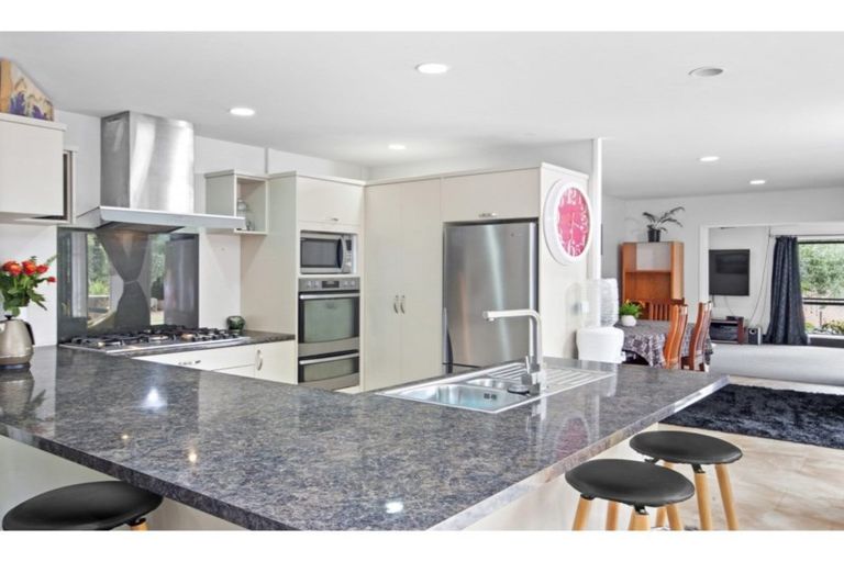 Photo of property in 163 Colombo Road, Waiuku, 2123