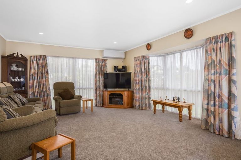 Photo of property in 2c James Street, Plimmerton, Porirua, 5026