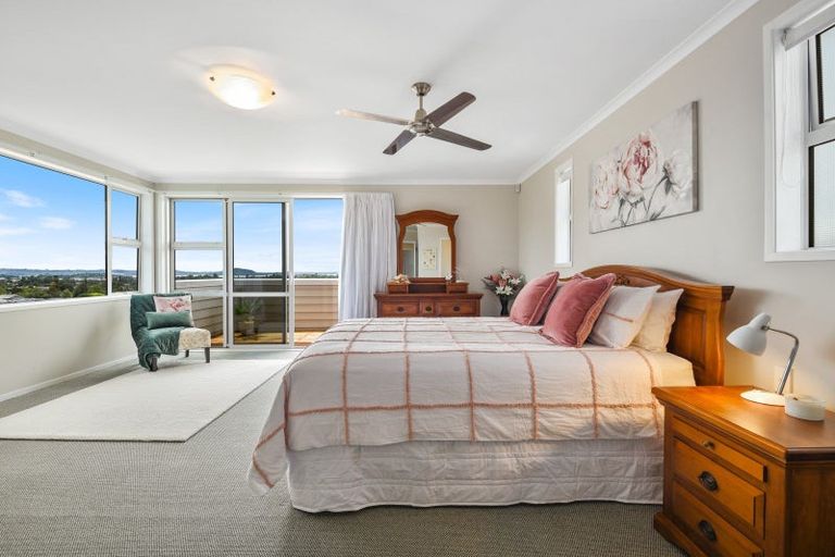 Photo of property in 19 Cobbe Place, Pomare, Rotorua, 3015