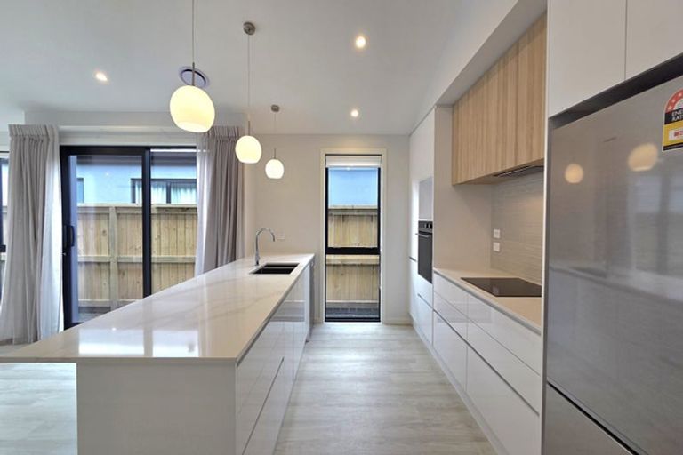 Photo of property in 62 Perendale Road, Jacks Point, 9371