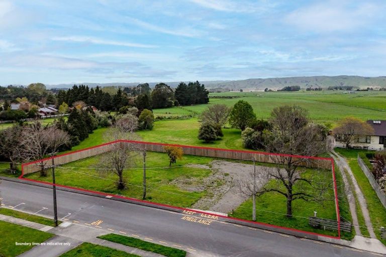 Photo of property in 183-189 East Street, Greytown, 5712