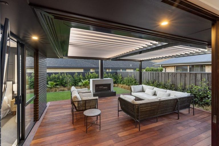 Photo of property in 2 Kokopu Street, Pegasus, 7612