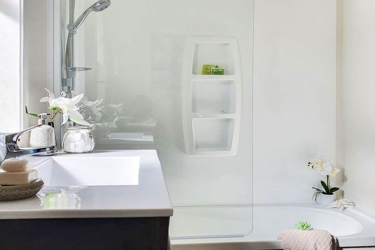 Photo of property in 6 Birdwood Road, Pukekohe, 2120