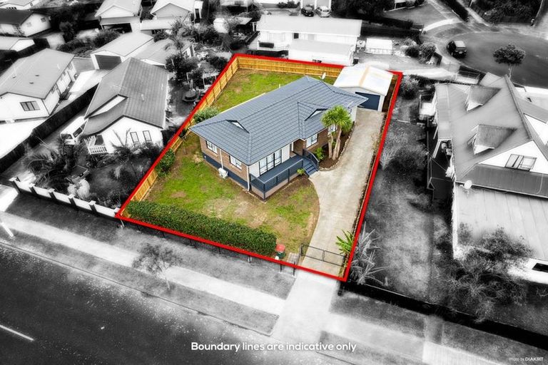 Photo of property in 61 Charntay Avenue, Clover Park, Auckland, 2019