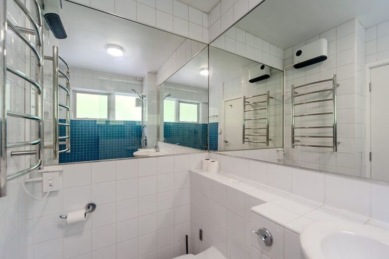 Photo of property in 31/125 Grant Road, Thorndon, Wellington, 6011