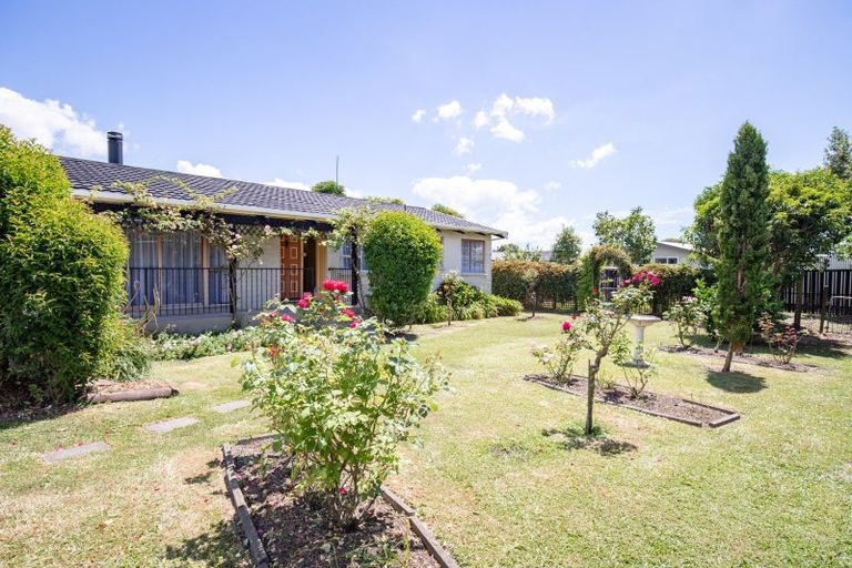Photo of property in 10 Pinnock Place, Ngatea, 3503