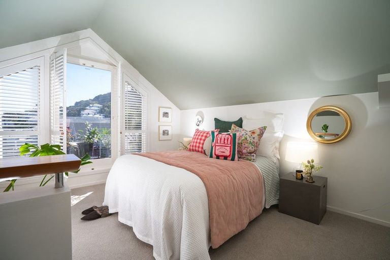 Photo of property in 99 Pirie Street, Mount Victoria, Wellington, 6011