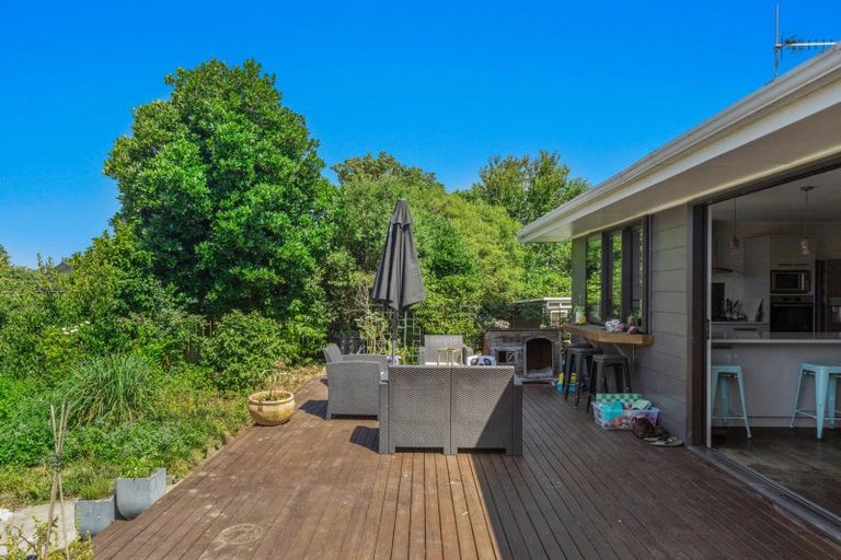 Photo of property in 1 Tawhara Place, Edgecumbe, 3120