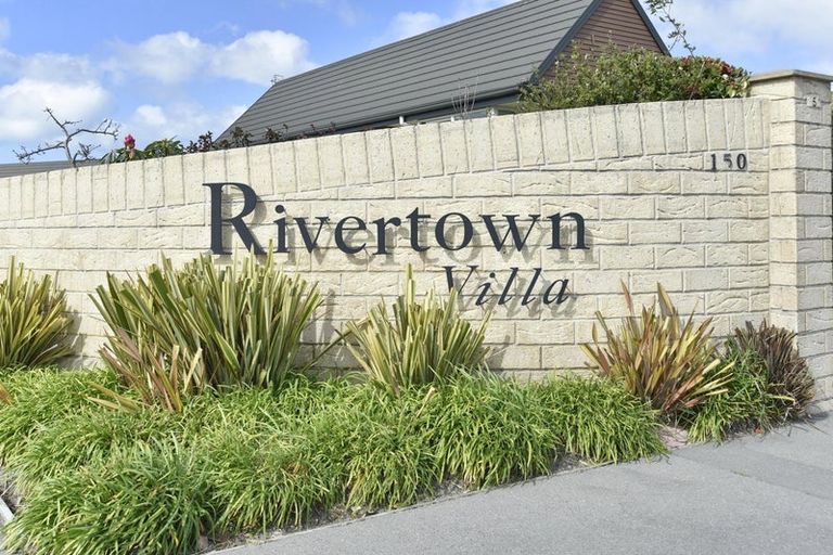 Photo of property in Rivertown Villas, 150 Williams Street, Kaiapoi, 7630