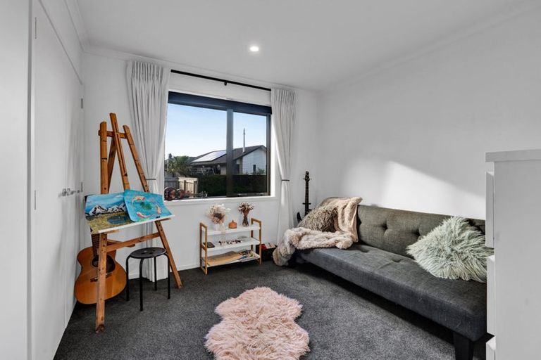 Photo of property in 6 The Terrace, Bell Block, New Plymouth, 4312
