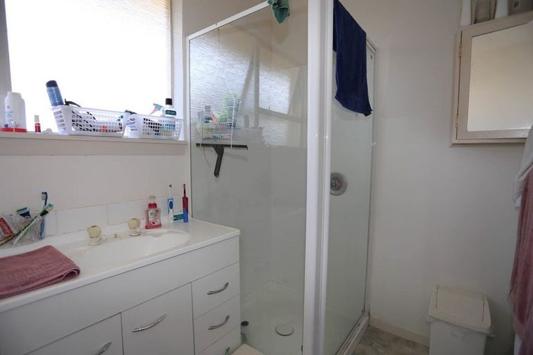 Photo of property in 53 Martbern Crescent, Bishopdale, Christchurch, 8053