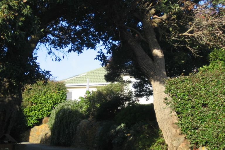 Photo of property in 10 Falla Street, Paraparaumu Beach, Paraparaumu, 5032