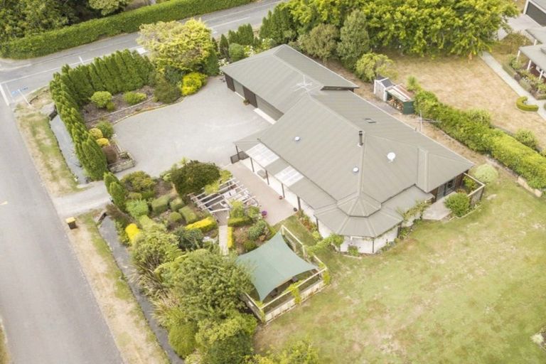 Photo of property in 88 Kuratawhiti Street, Greytown, 5712