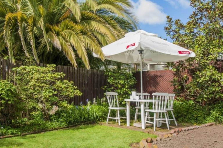 Photo of property in 20 Market Street, Leeston, 7632