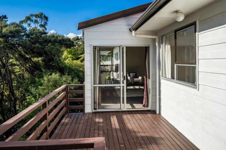 Photo of property in 23 Woolwich Close, Whitby, Porirua, 5024