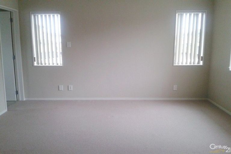 Photo of property in 22 Riviera Drive, Flat Bush, Auckland, 2019