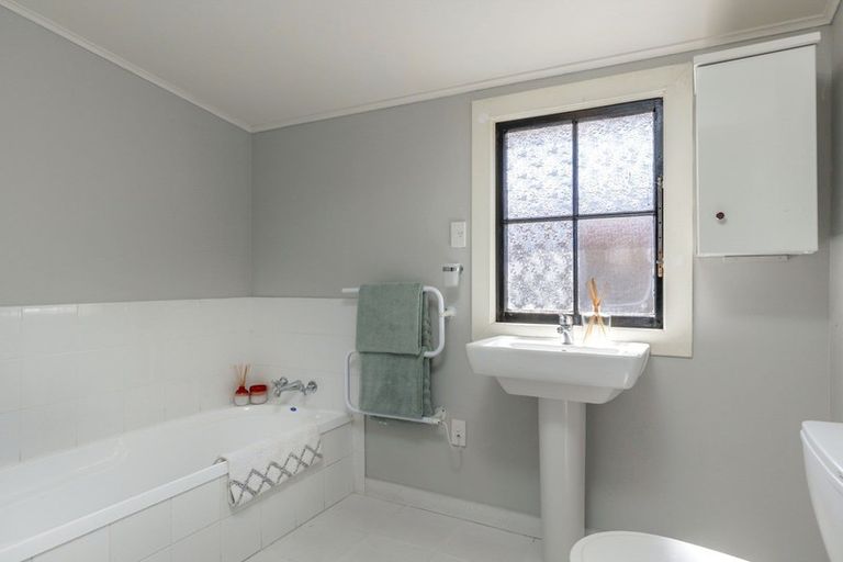 Photo of property in 12 Parker Street, Mayfield, Blenheim, 7201