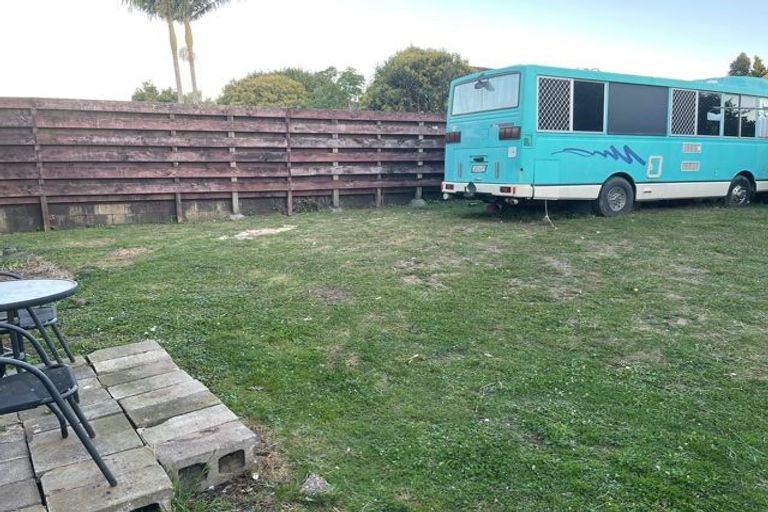 Photo of property in 10 Boys Place, Pakuranga Heights, Auckland, 2010