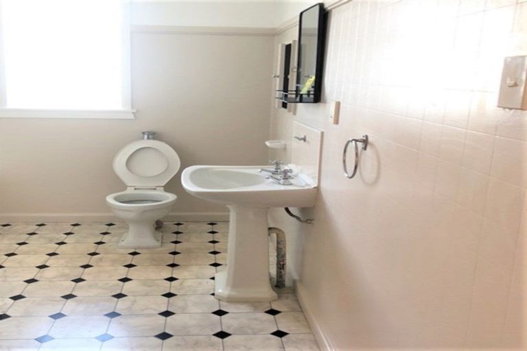 Photo of property in 41 Kemp Street, Kilbirnie, Wellington, 6022