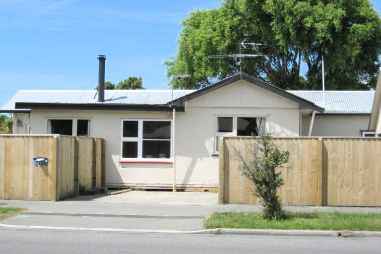 Photo of property in 297 Estuary Road, South New Brighton, Christchurch, 8062