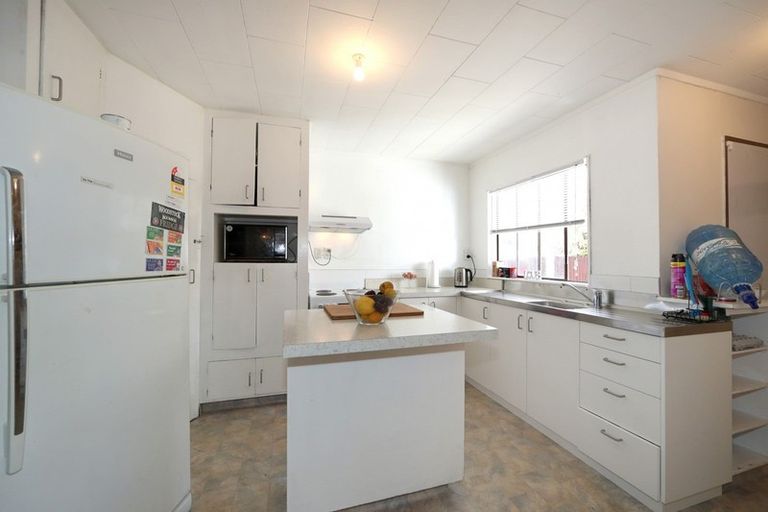 Photo of property in 50 Columbus Crescent, Flaxmere, Hastings, 4120