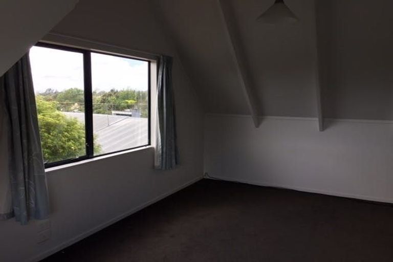 Photo of property in 2a Seymour Road, Sunnyvale, Auckland, 0612