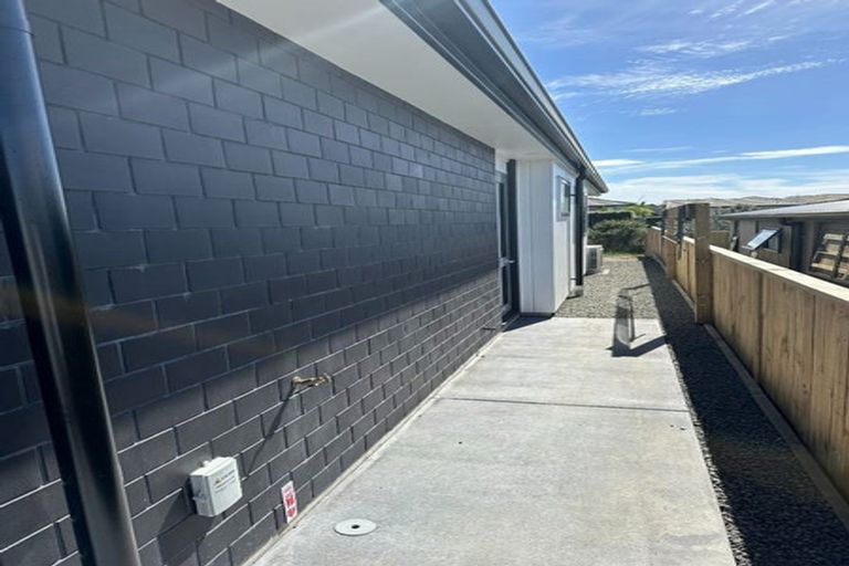 Photo of property in 61 Ridge Drive, Omokoroa, 3114