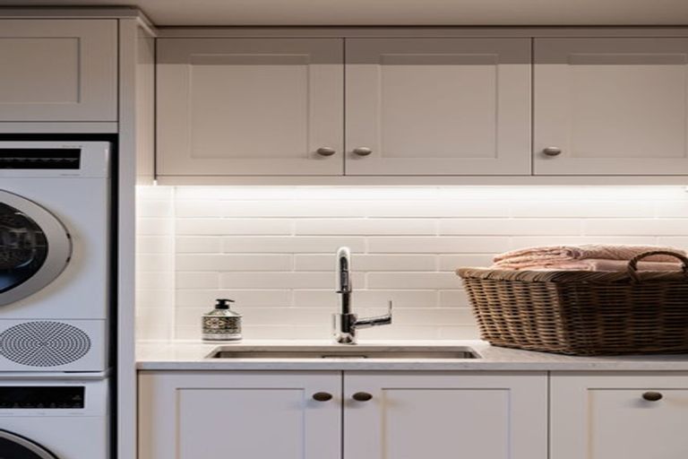 Photo of property in 5 Brianna Place, Karaka, 2113