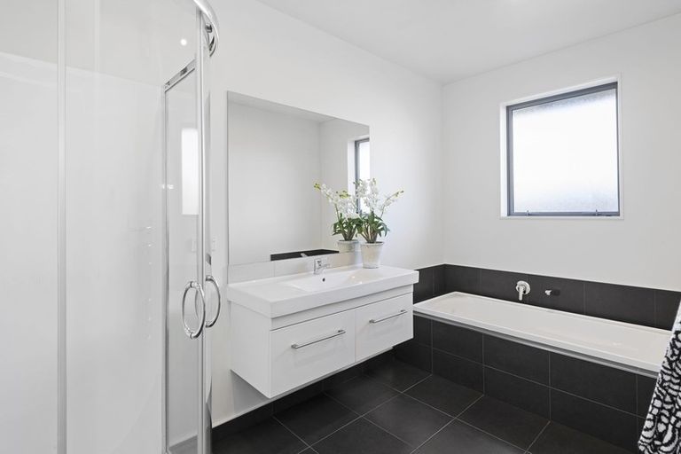 Photo of property in 6 Baxter Crescent, Rolleston, 7614