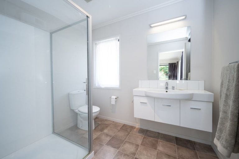 Photo of property in 42 Whitby Street, Clyde, 9330