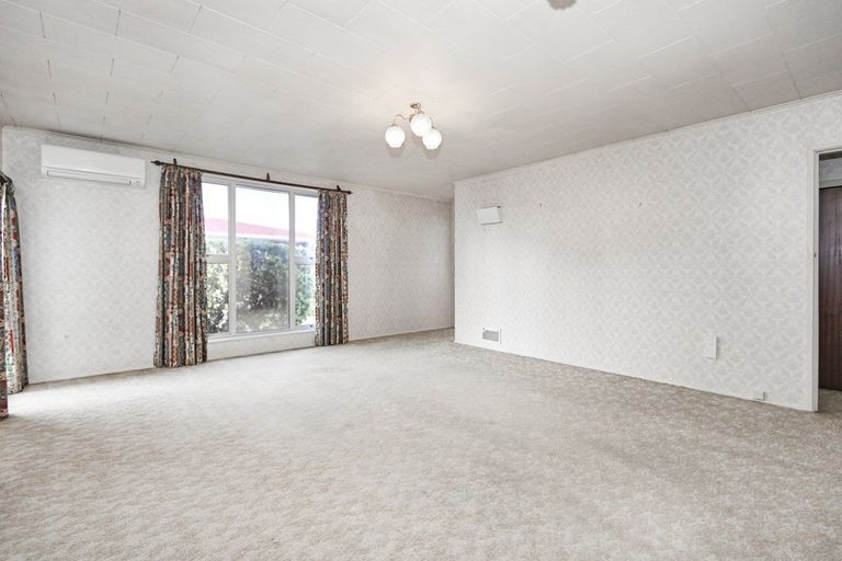 Photo of property in 2/52 Napier Road, Havelock North, 4130