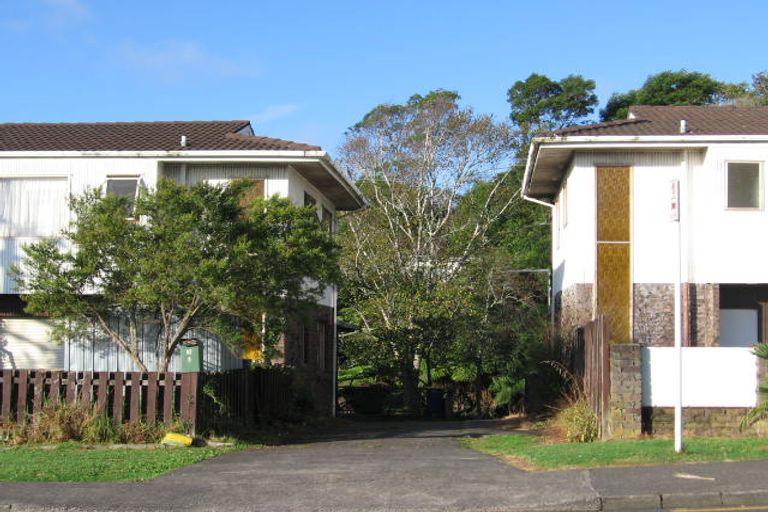 Photo of property in 3/10 Sunnyside Road, Sunnyvale, Auckland, 0612