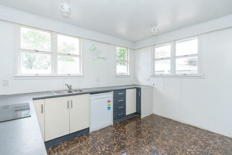 Photo of property in 60 Mardon Road, Enderley, Hamilton, 3214