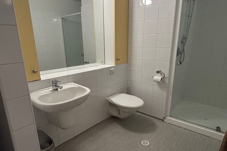 Photo of property in Kelvin House, 1g/16 The Terrace, Wellington Central, Wellington, 6011