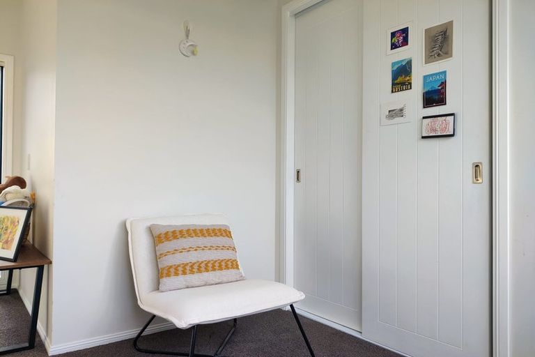 Photo of property in 23 Petherick Crescent, Johnsonville, Wellington, 6037