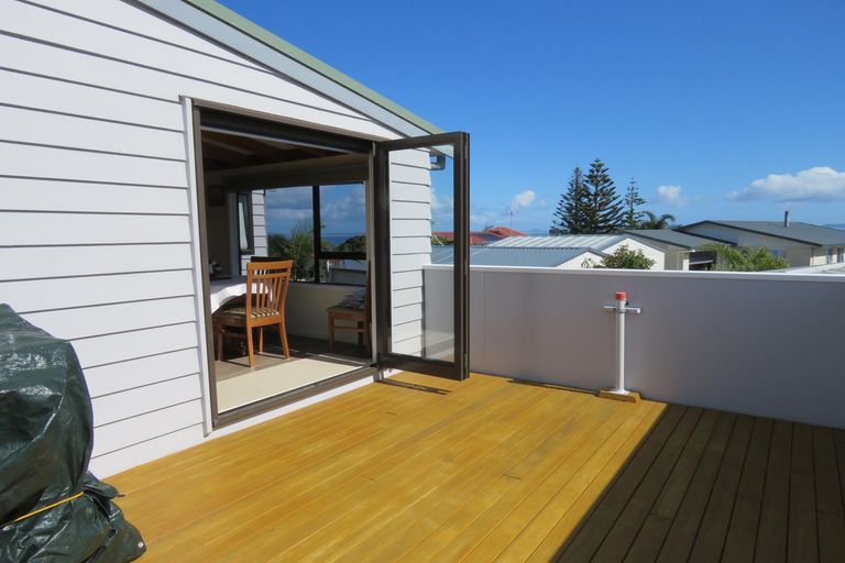 Photo of property in 12 Seascape Lane, Coopers Beach, 0420