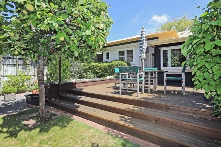 Photo of property in 23 Mchardy Street, Havelock North, 4130