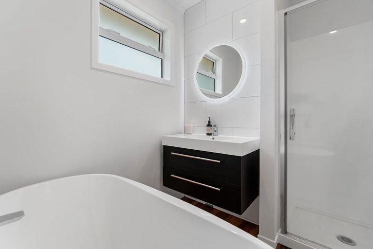 Photo of property in 21 Rosalind Street, Deanwell, Hamilton, 3206