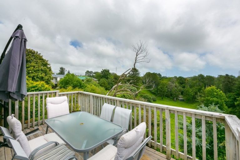 Photo of property in 110 Barrett Road, Whalers Gate, New Plymouth, 4310