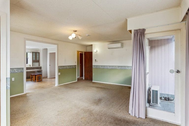 Photo of property in 13 Bahama Crescent, Paraparaumu Beach, Paraparaumu, 5032